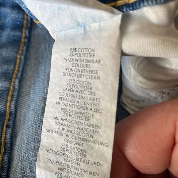 Nasty Gal Blue High Waisted Distressed Mom Jean Light Wash Size 6 - Picture 7 of 7